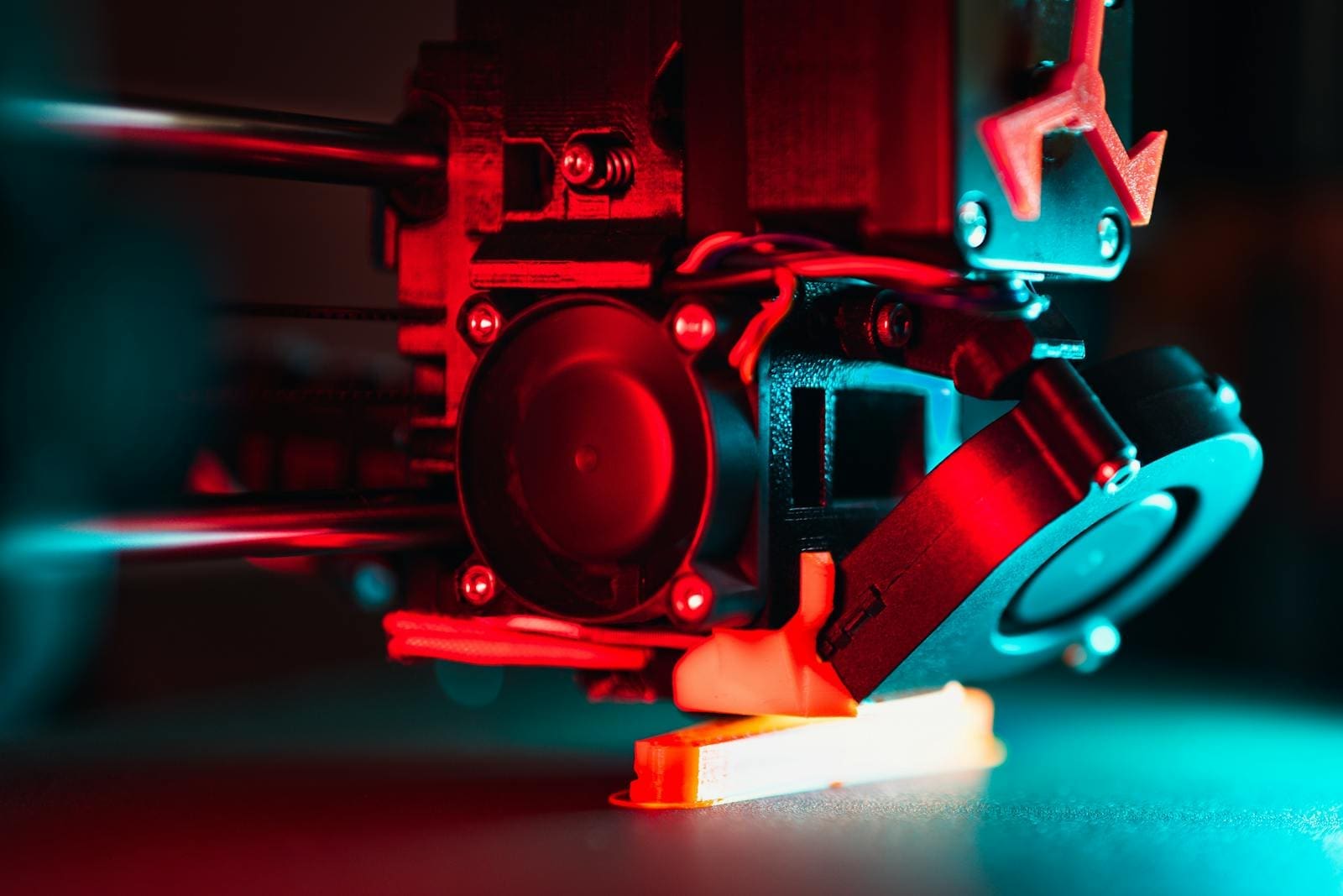San Antonio Maker Tech: Geekdom, Libraries, 3D Printing, and Cosplay Workflow featured image: 3D printing and prototyping table